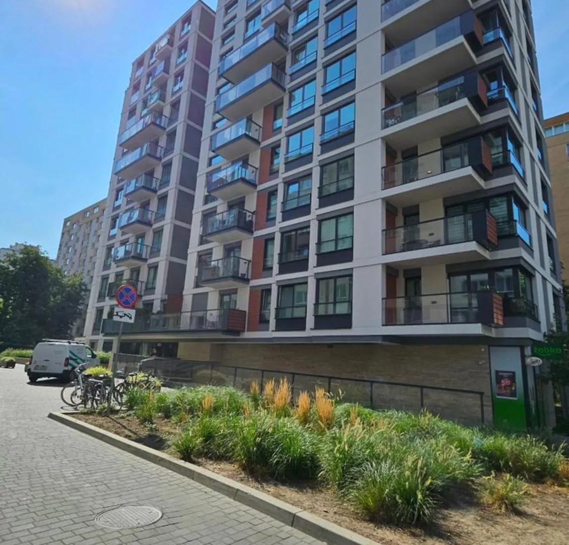 Vipwarsawapartments Pl Sienna 65 Warsaw